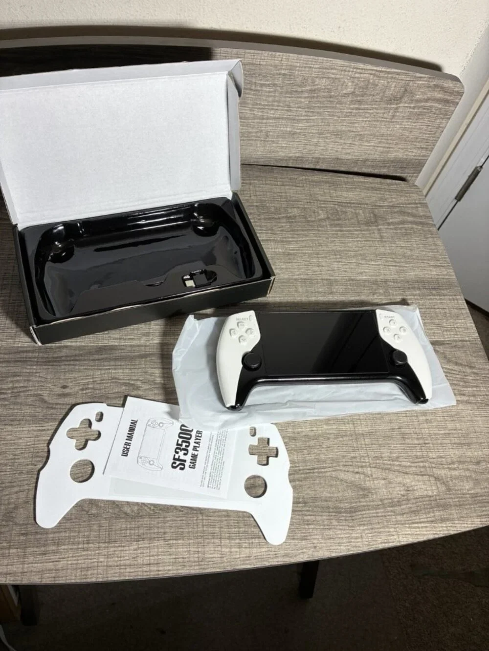 SF3500 Handheld Game Console – Portable Retro Gaming System (New in Box)